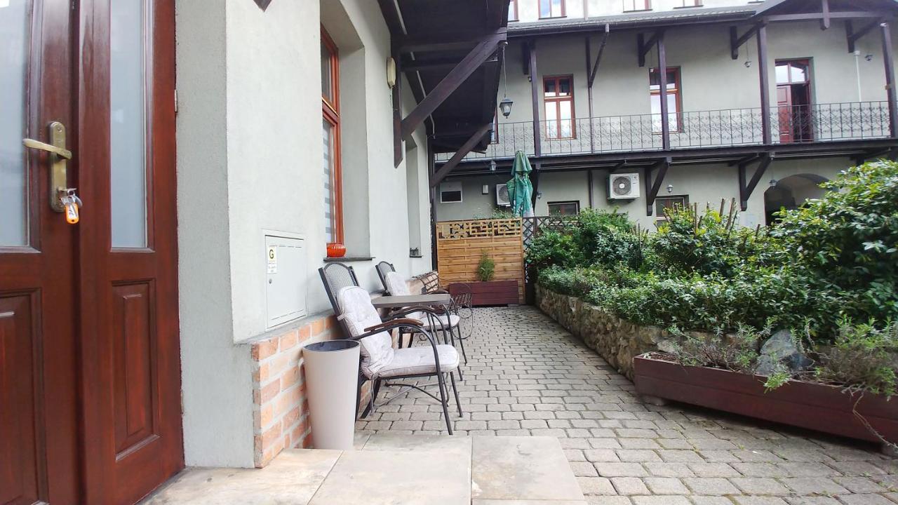Apartamenty Patria Cracóvia Exterior foto